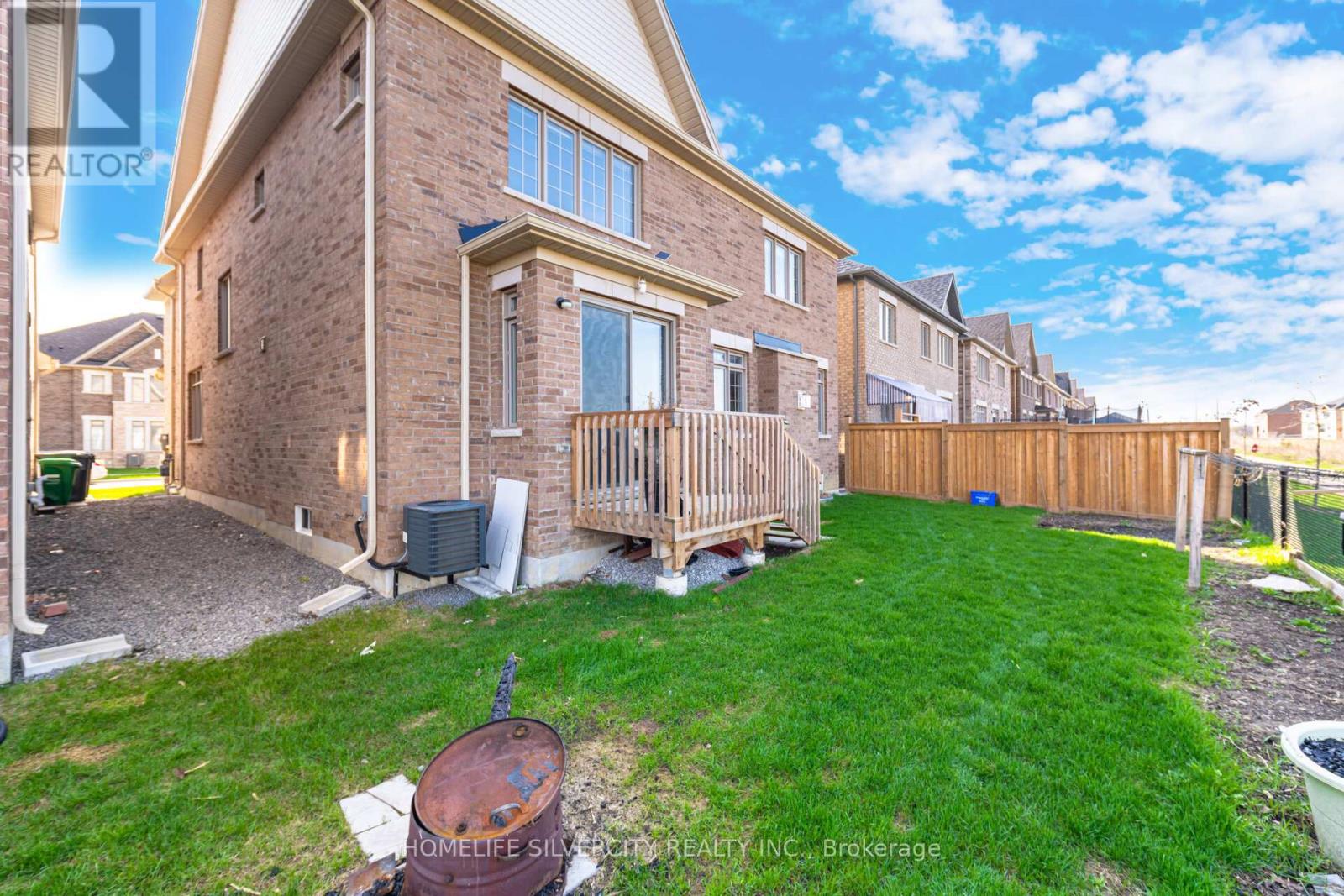 30 Tiger Crescent, Brampton, Ontario  L6R 4C1 - Photo 49 - W13031442