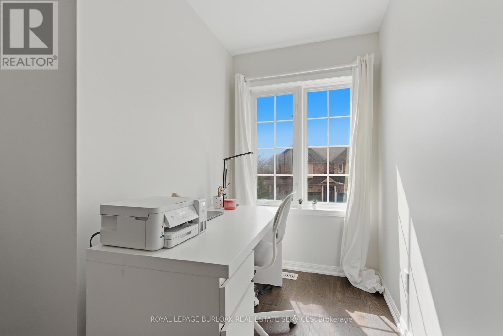 2267 Whistling Springs Crescent, Oakville, Ontario  L6M 5G5 - Photo 21 - W13031472