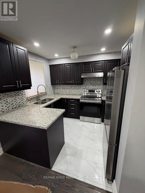 20 Ridge Valley Court, Brampton, Ontario  L6X 4M9 - Photo 10 - W13031478