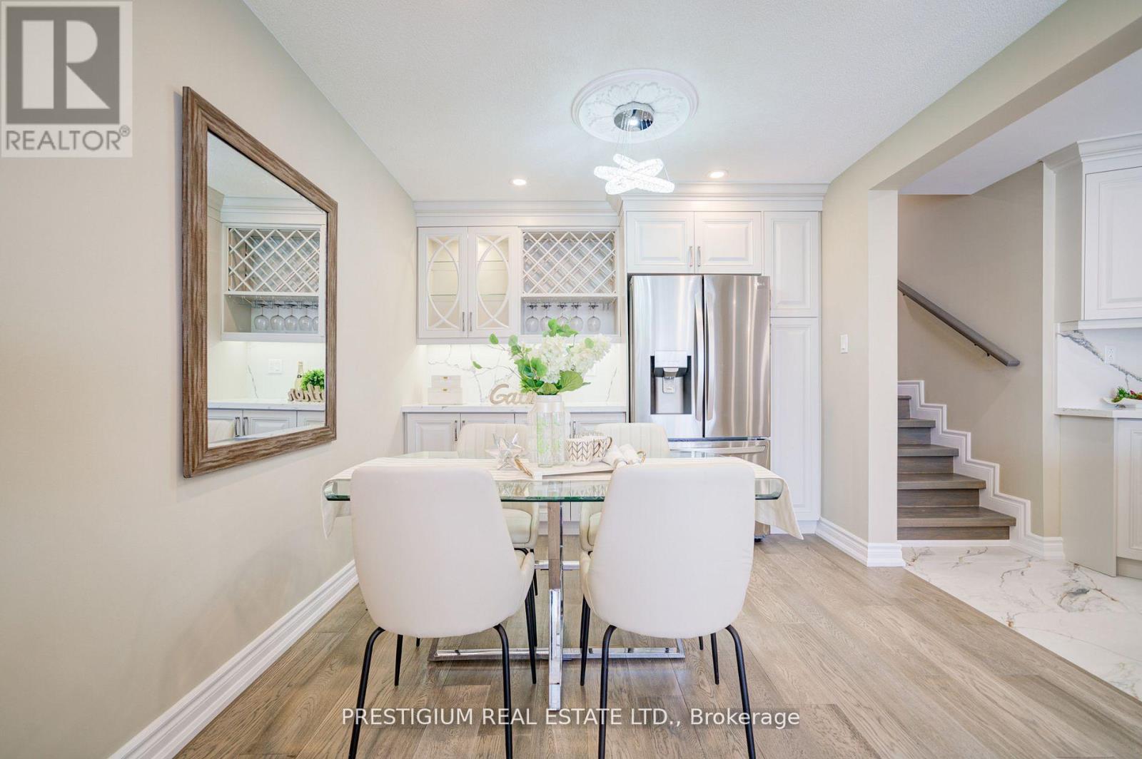 Upper Level - 6 Willis Drive, Brampton, Ontario  L6W 1A9 - Photo 13 - W13031516