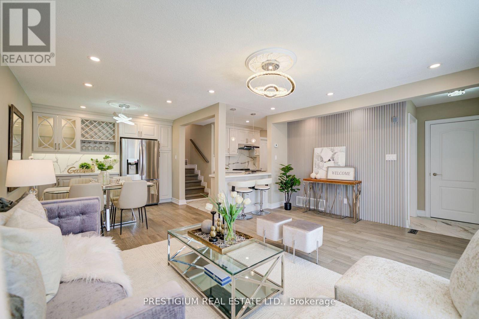 Upper Level - 6 Willis Drive, Brampton, Ontario  L6W 1A9 - Photo 6 - W13031516