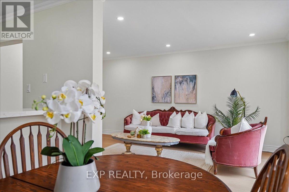 72 - 1556 Lancaster Drive, Oakville, Ontario  L6H 2Z4 - Photo 11 - W13031528