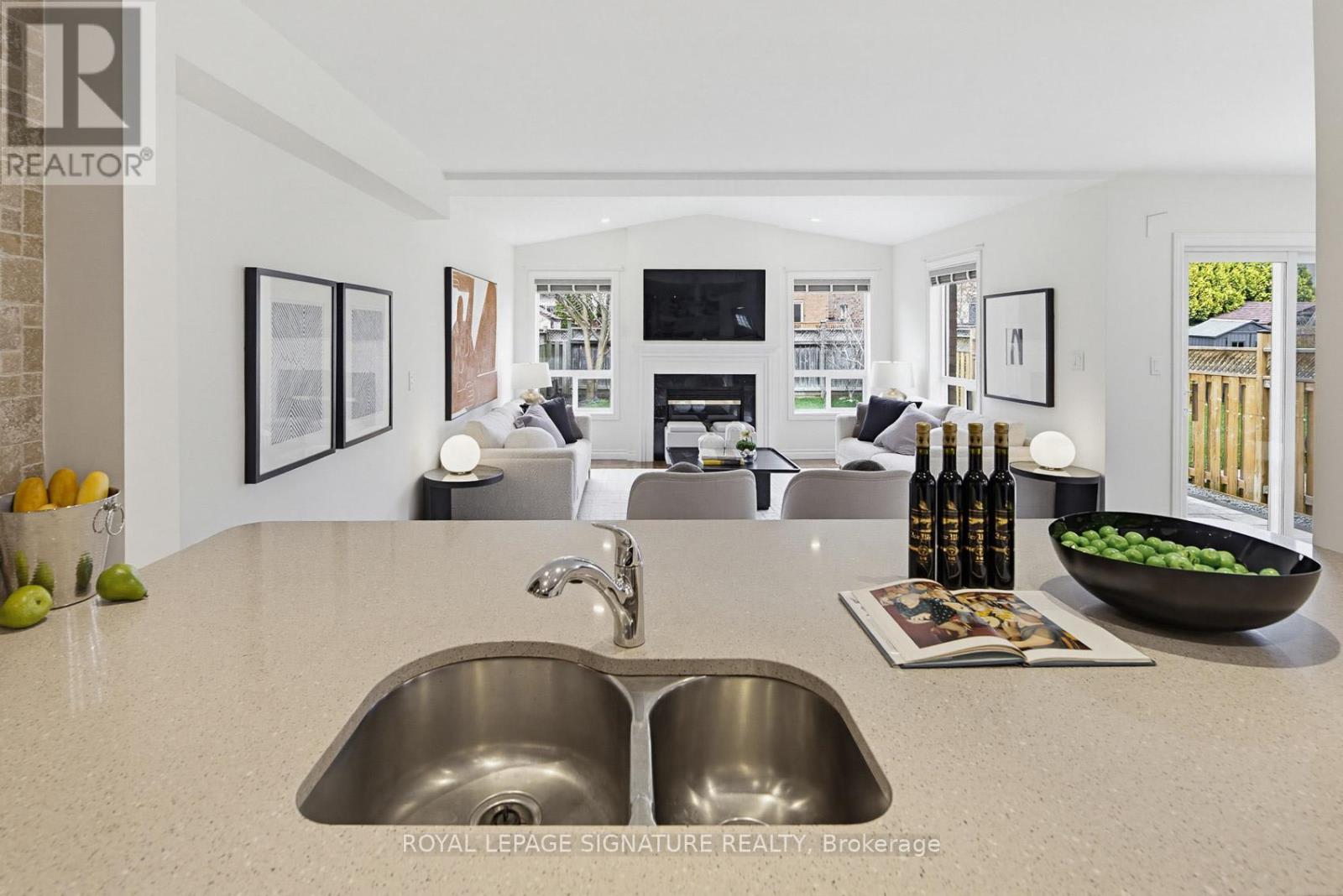 465 Pondview Place, Oakville, Ontario  L6H 6S4 - Photo 14 - W13031554