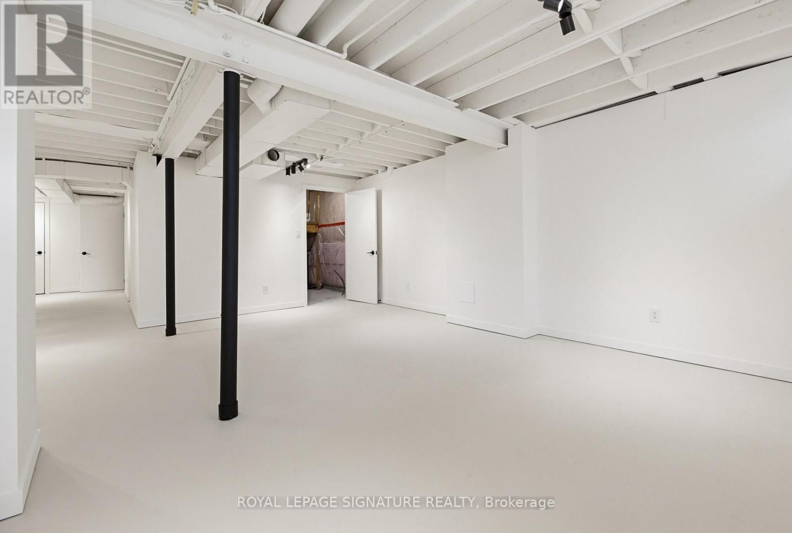 465 Pondview Place, Oakville, Ontario  L6H 6S4 - Photo 43 - W13031554