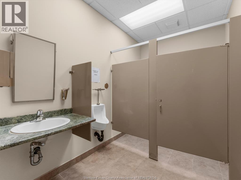 11865 County Rd 42, Tecumseh, Ontario  N8N 2M1 - Photo 13 - 26008933