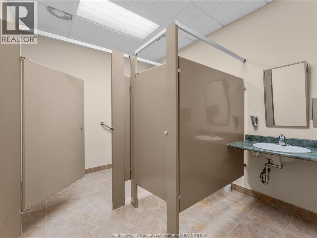 11865 County Rd 42, Tecumseh, Ontario  N8N 2M1 - Photo 14 - 26008933