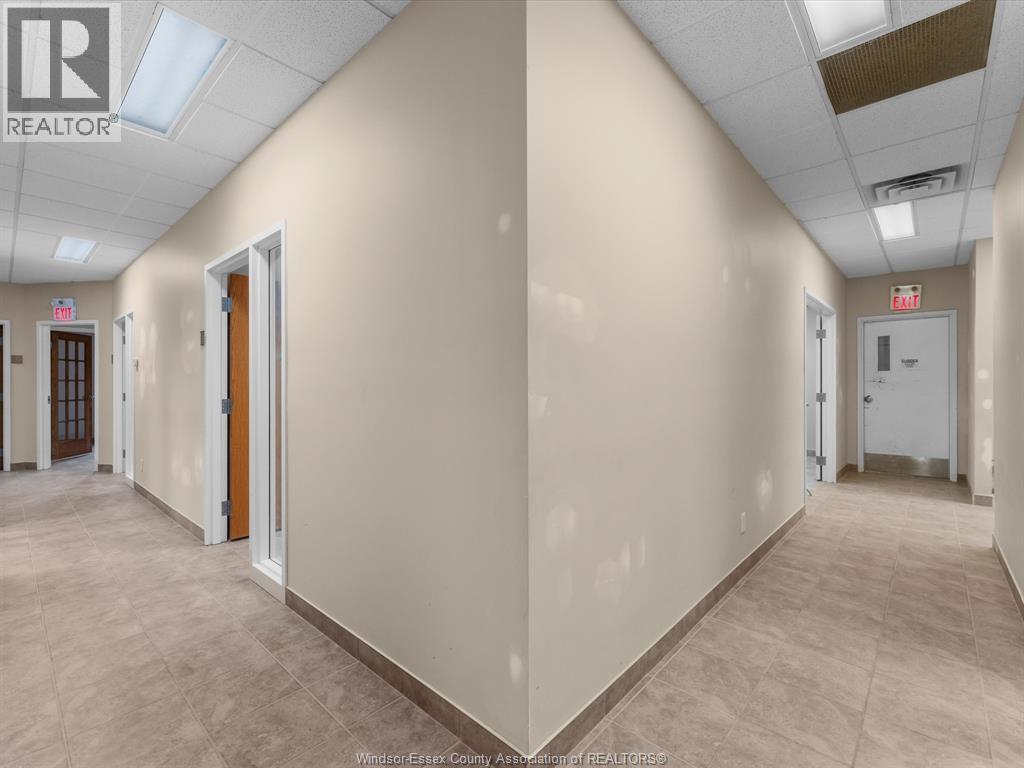 11865 County Rd 42, Tecumseh, Ontario  N8N 2M1 - Photo 18 - 26008933