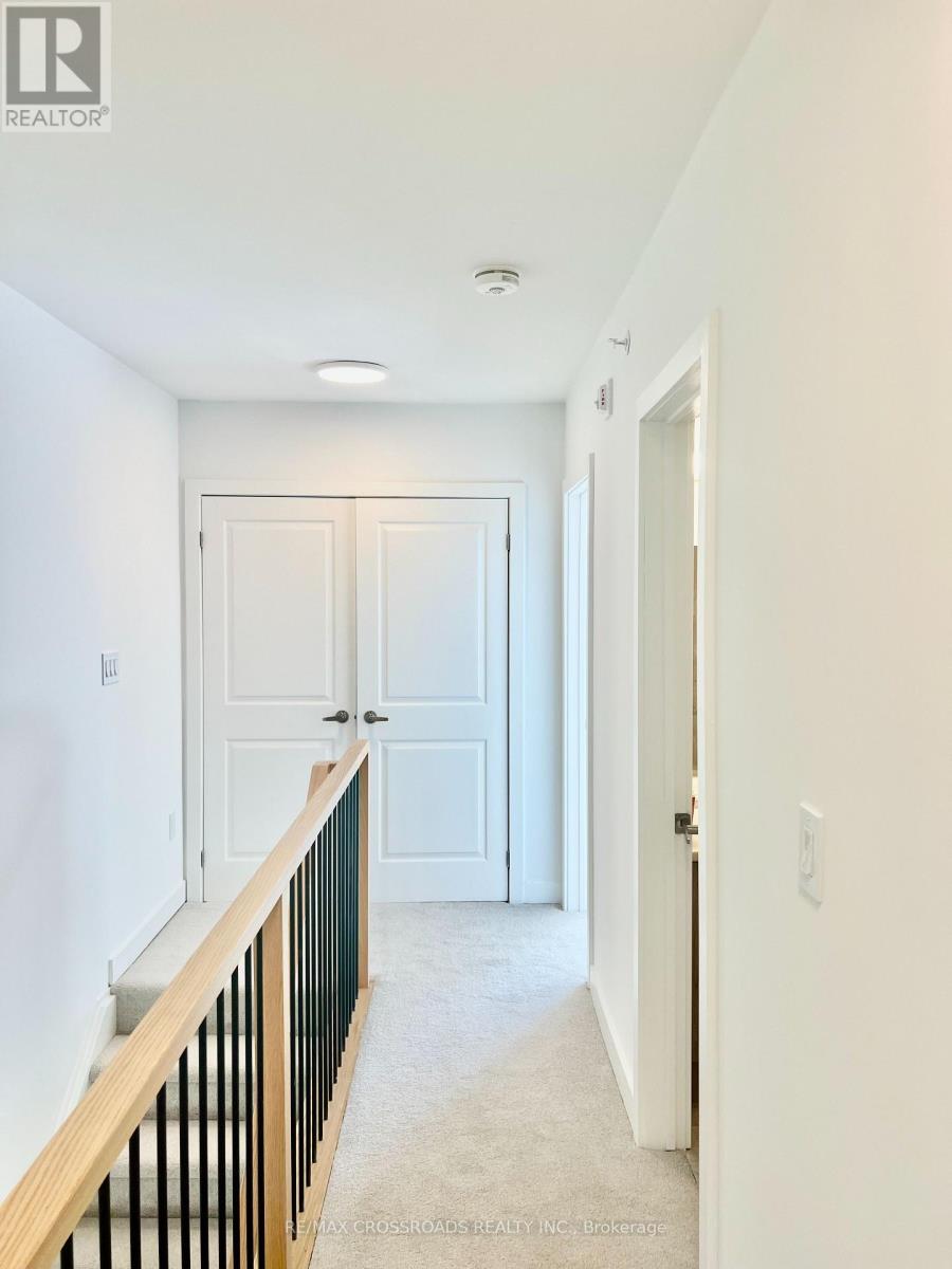 #9 - 300 Railway Engine House Way Street, Whitby, Ontario  L1N 0P7 - Photo 7 - E12996150