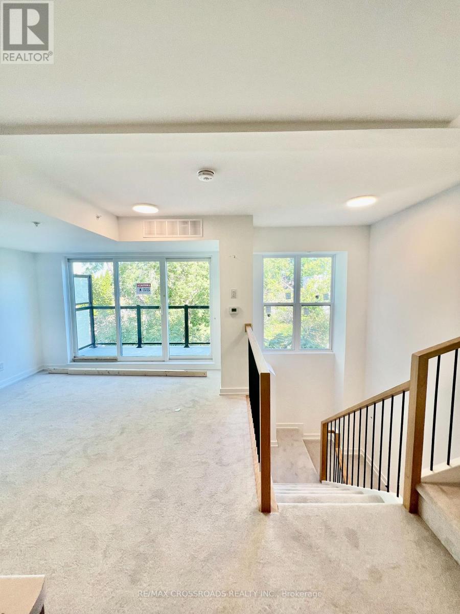 #9 - 300 Railway Engine House Way Street, Whitby, Ontario  L1N 0P7 - Photo 8 - E12996150