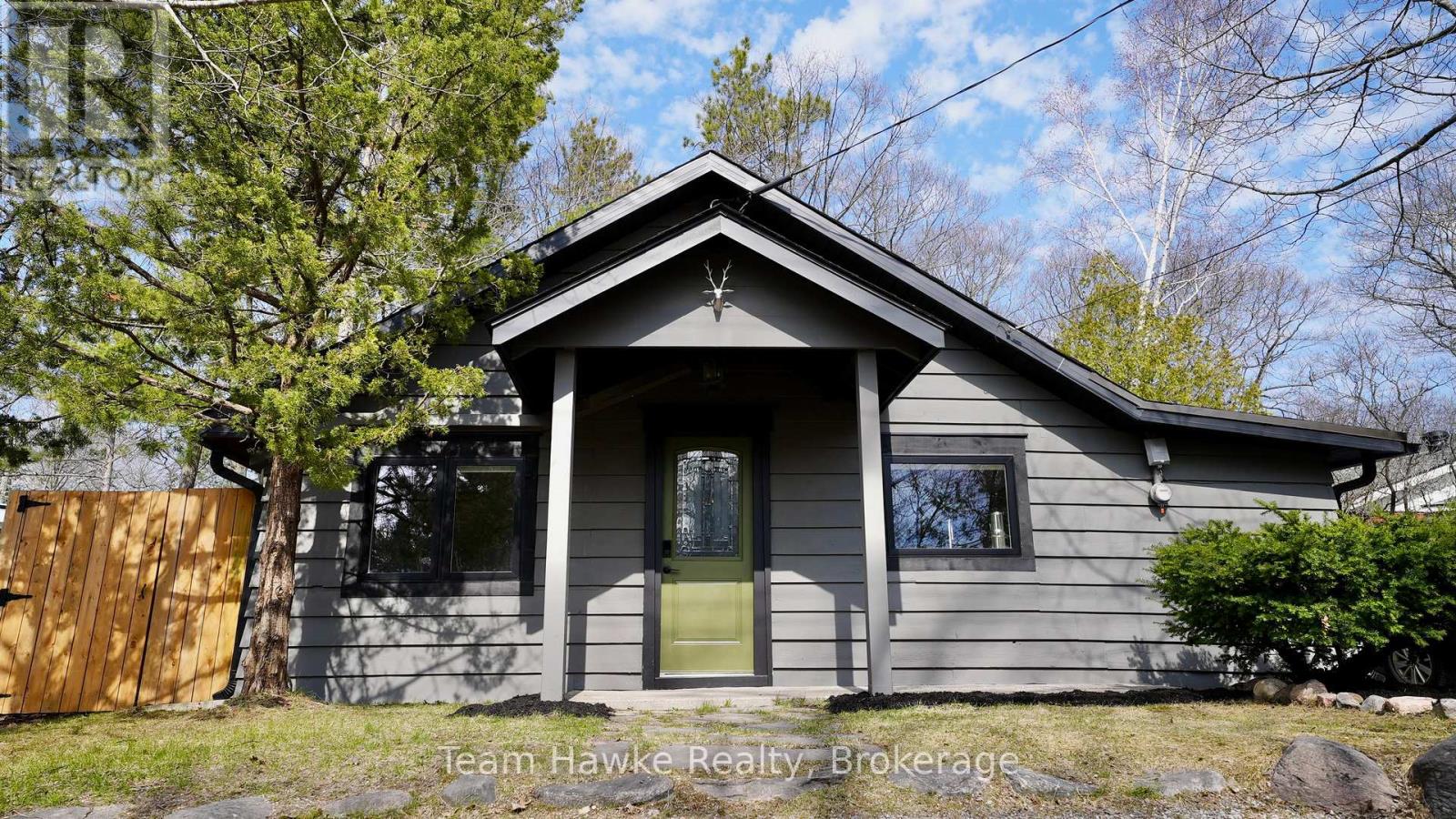 283 TINY BEACHES ROAD S, Tiny, Ontario