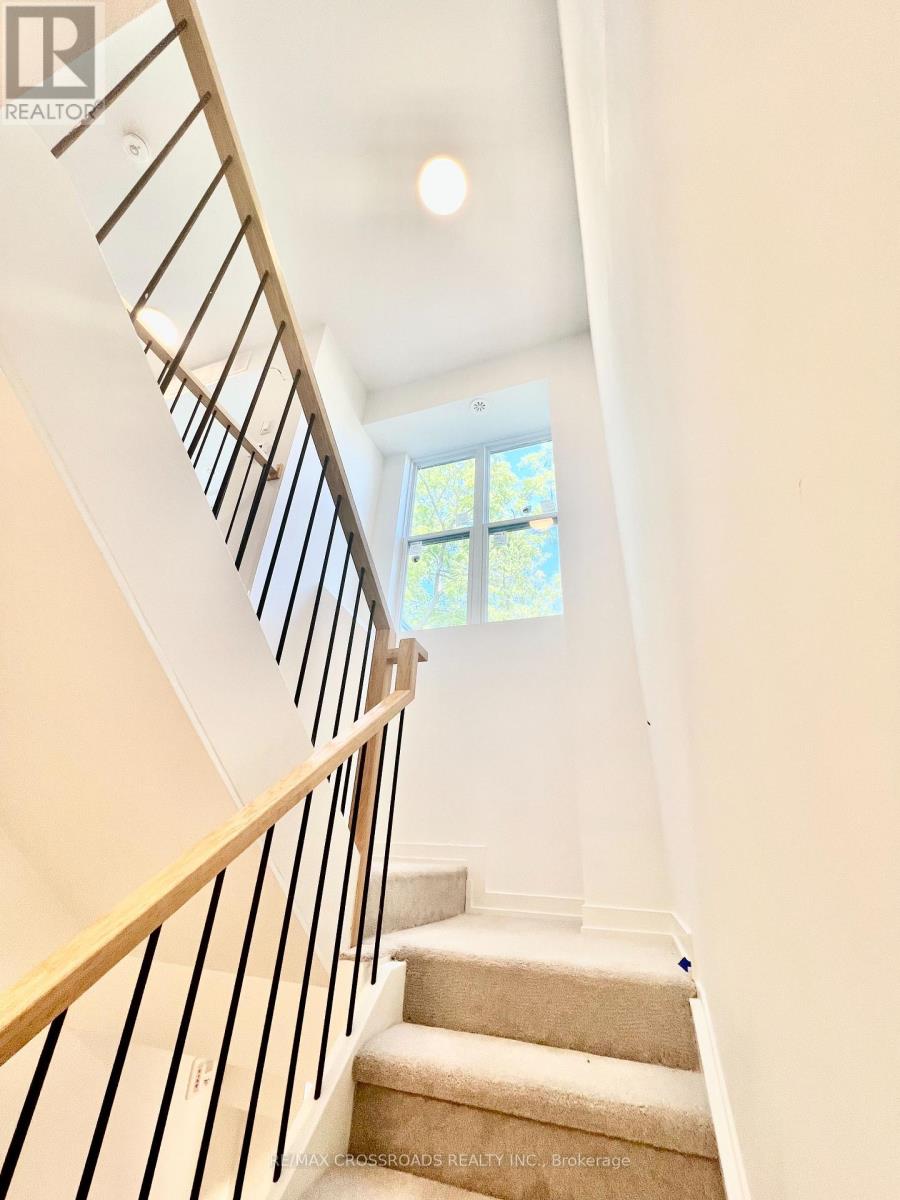 #9 - 300 Railway Engine House Way Street, Whitby, Ontario  L1N 0P7 - Photo 14 - E12996150