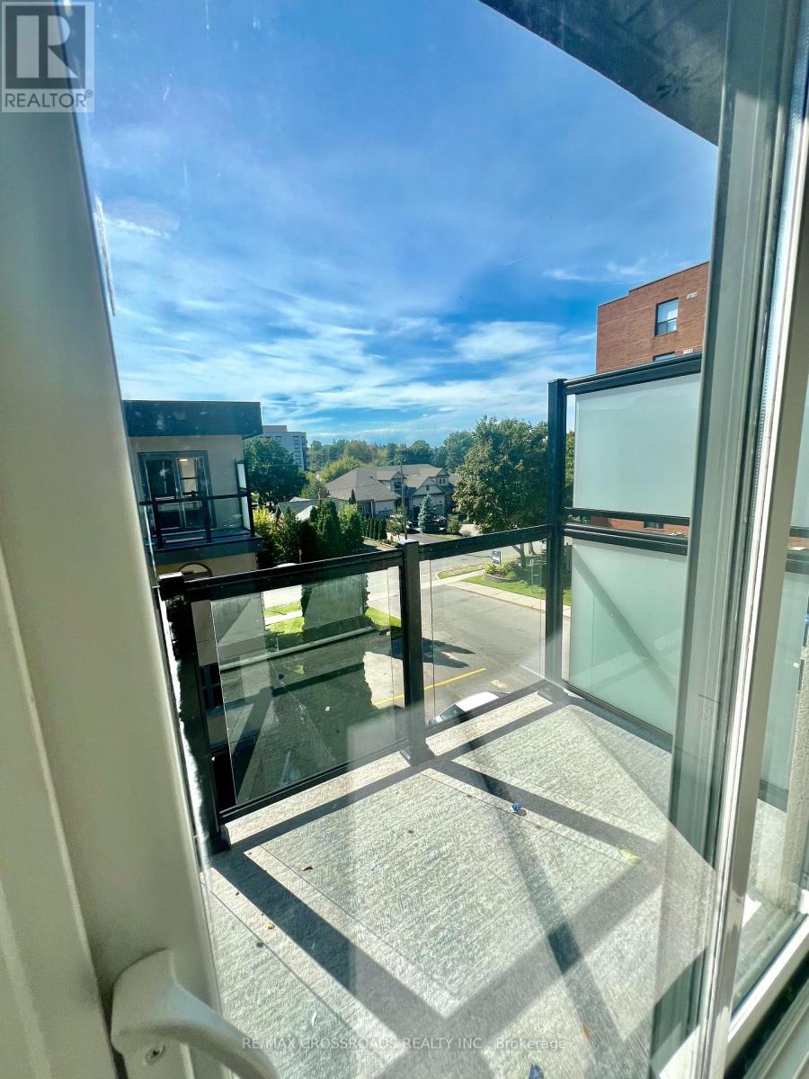 #9 - 300 Railway Engine House Way Street, Whitby, Ontario  L1N 0P7 - Photo 17 - E12996150