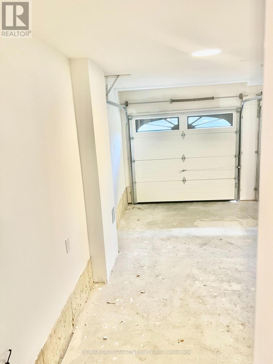 #9 - 300 Railway Engine House Way Street, Whitby, Ontario  L1N 0P7 - Photo 28 - E12996150