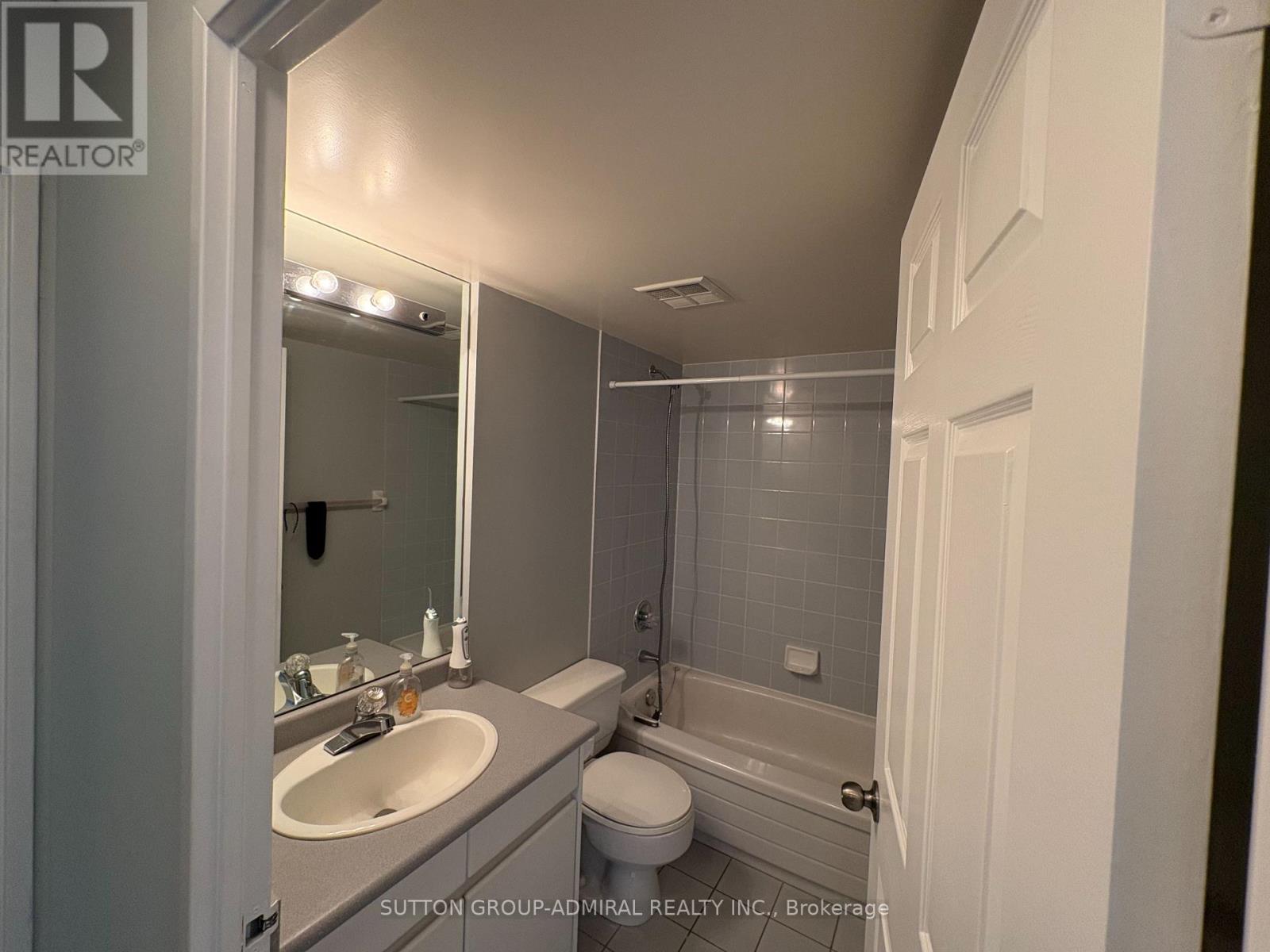 701 - 1 Clark Avenue W, Vaughan, Ontario  L4J 7Y6 - Photo 14 - N13027652