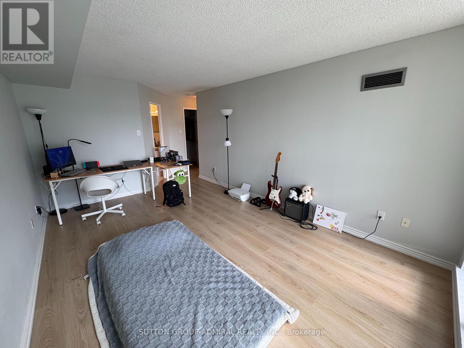 701 - 1 Clark Avenue W, Vaughan, Ontario  L4J 7Y6 - Photo 8 - N13027652