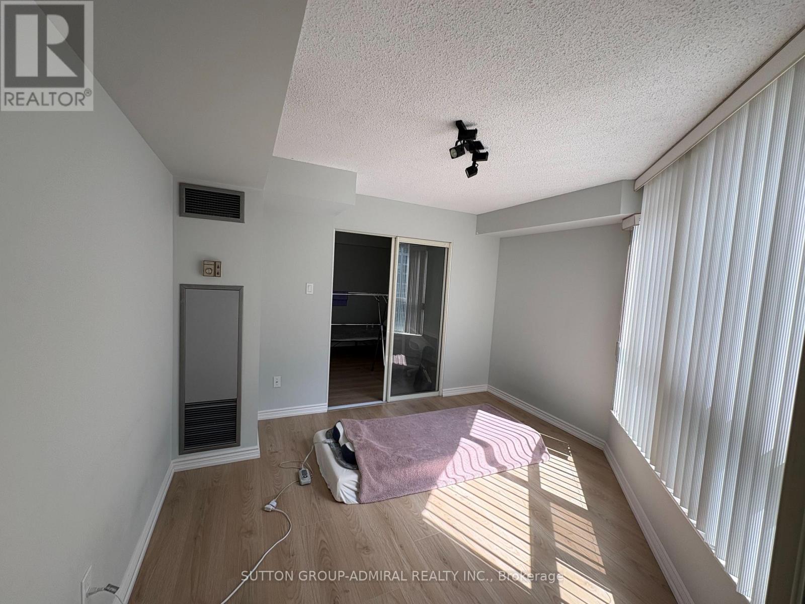 701 - 1 Clark Avenue W, Vaughan, Ontario  L4J 7Y6 - Photo 11 - N13027652