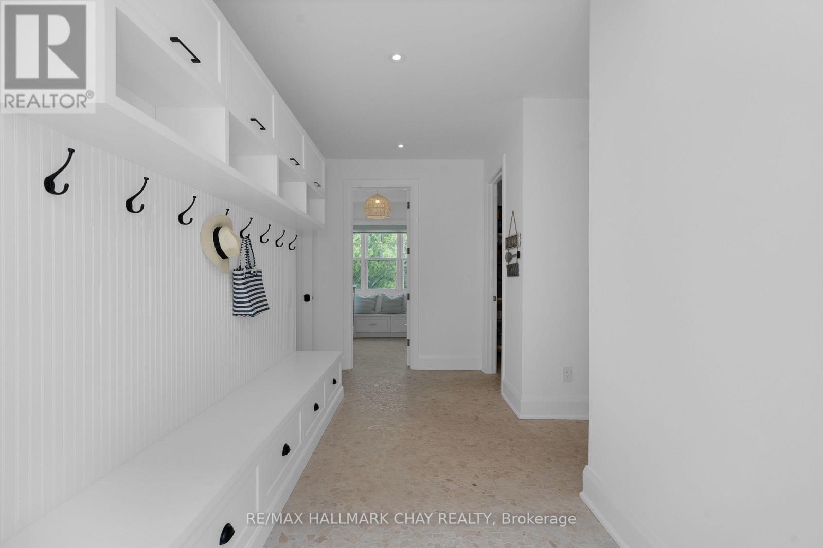 395 Eastdale Drive, Wasaga Beach, Ontario  L9Z 2P4 - Photo 21 - S12910050