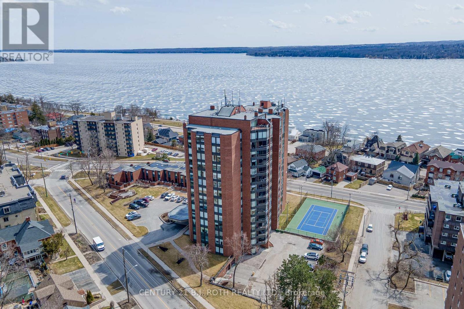 301 - 181 Collier Street, Barrie, Ontario  L4M 5L6 - Photo 40 - S12843760