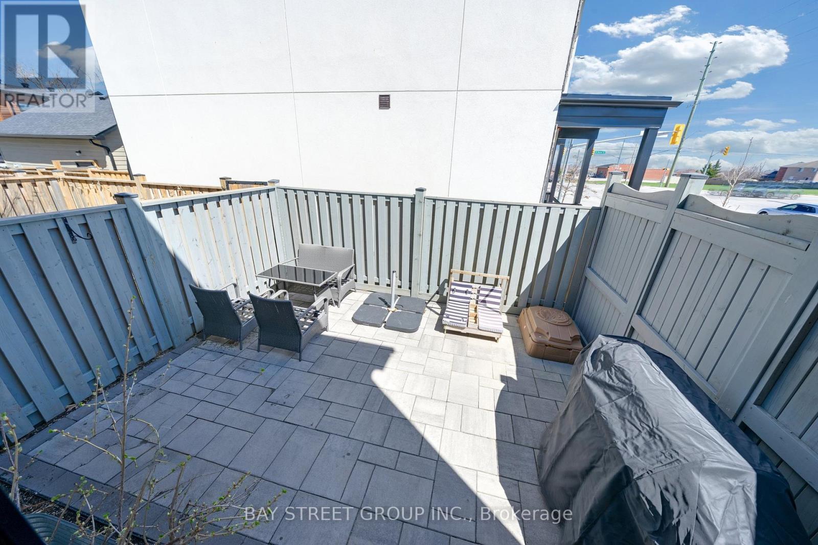 22 - 1 Stonehart Lane, Barrie, Ontario  L4M 7E8 - Photo 47 - S13001714