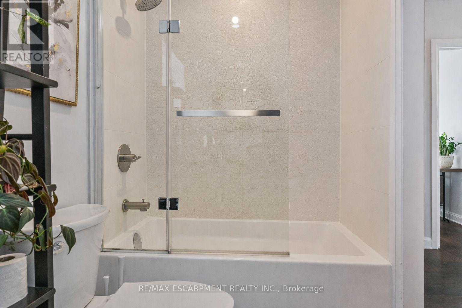 5 - 469 Claridge Road, Burlington, Ontario  L7N 2S1 - Photo 24 - W12836216