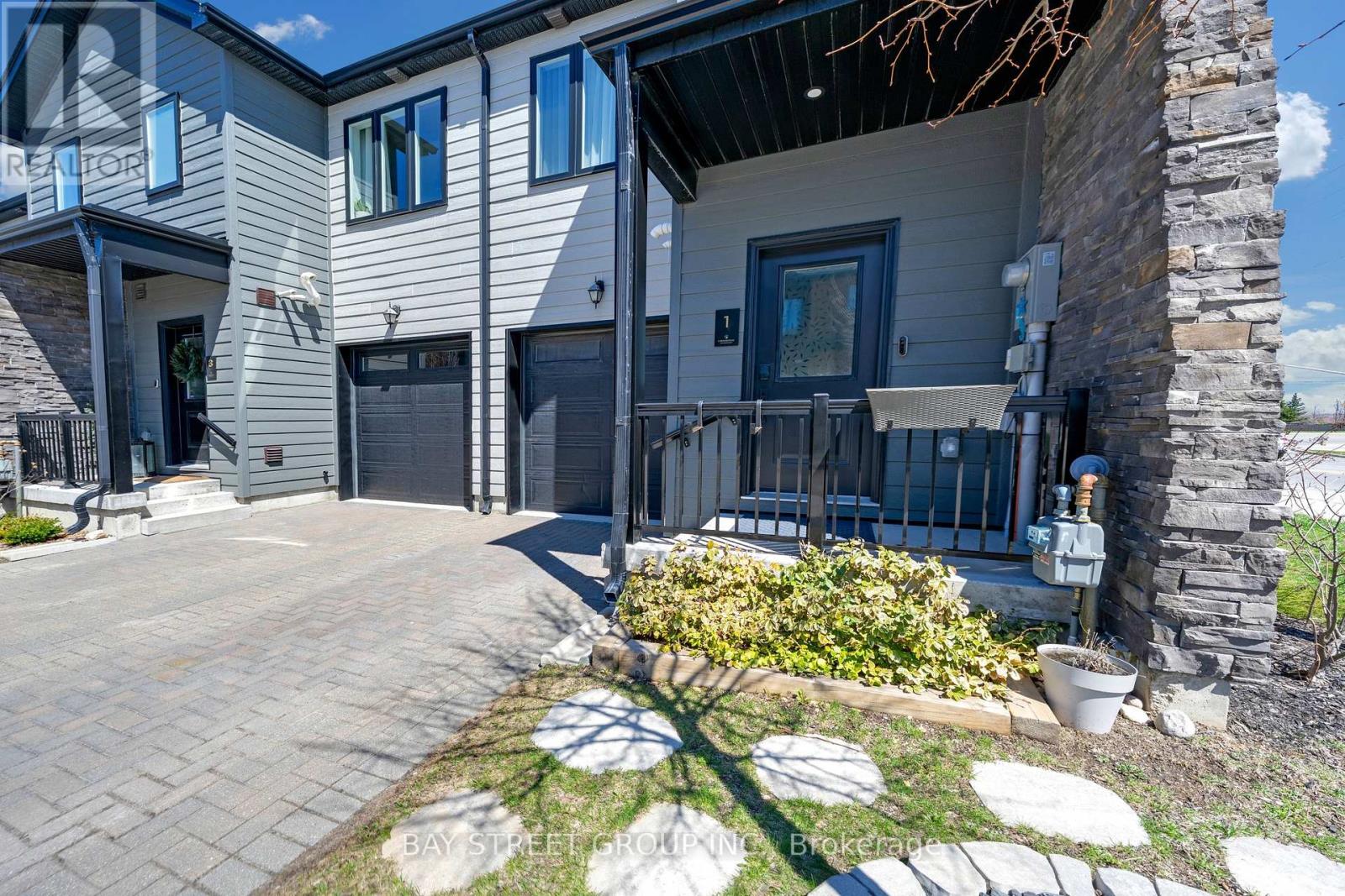 22 - 1 Stonehart Lane, Barrie, Ontario  L4M 7E8 - Photo 3 - S13001714