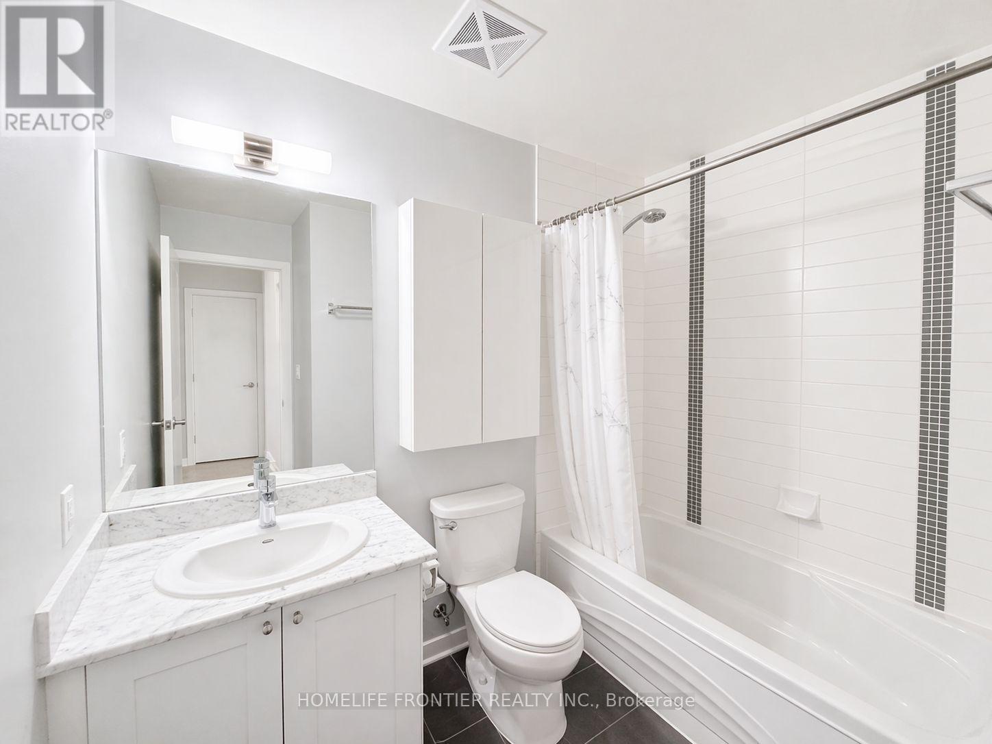 504 - 4070 Confederation Parkway, Mississauga, Ontario  L5B 0E9 - Photo 7 - W12998894