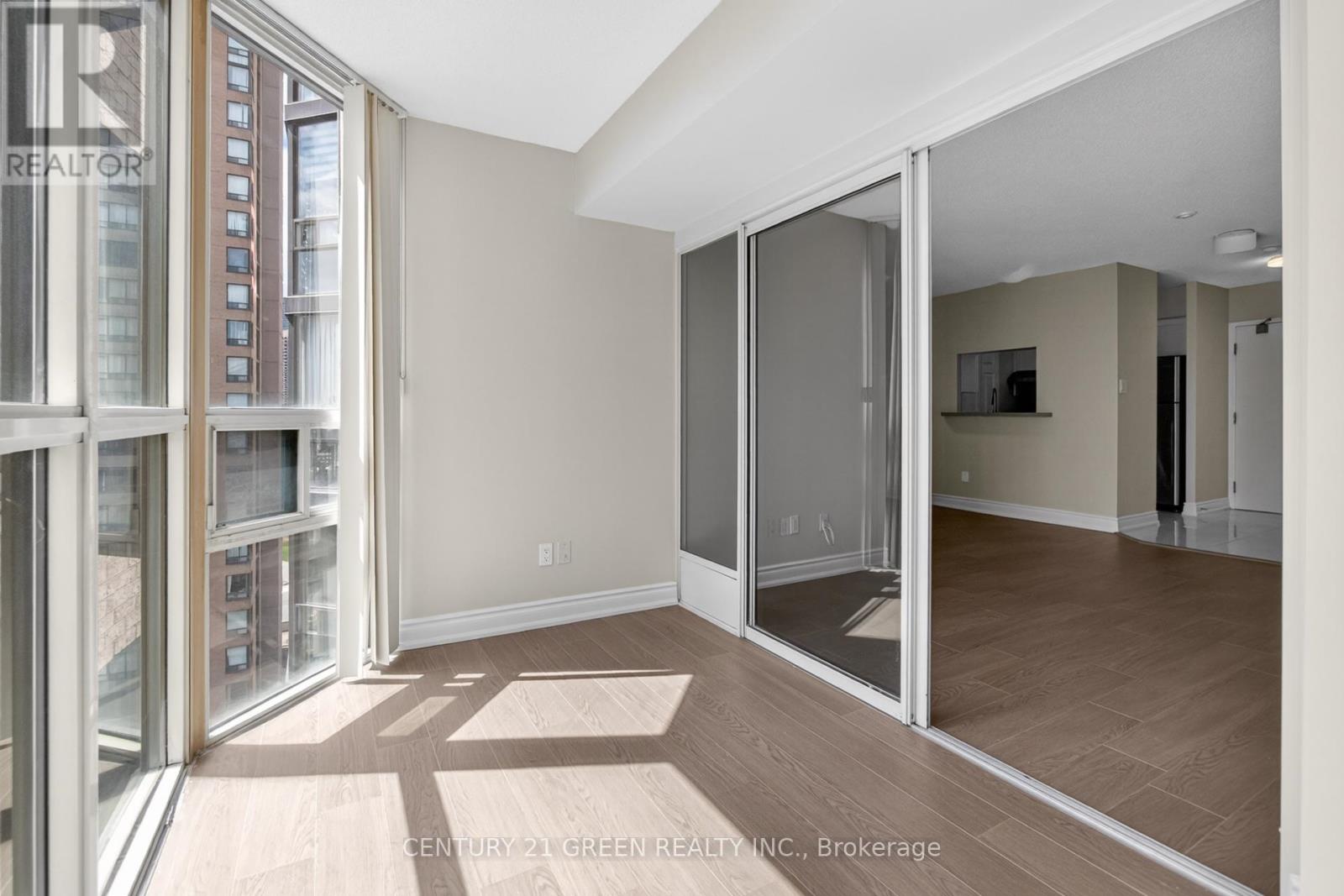 1101 - 265 Enfield Place, Mississauga, Ontario  L5B 3Y7 - Photo 22 - W13030048