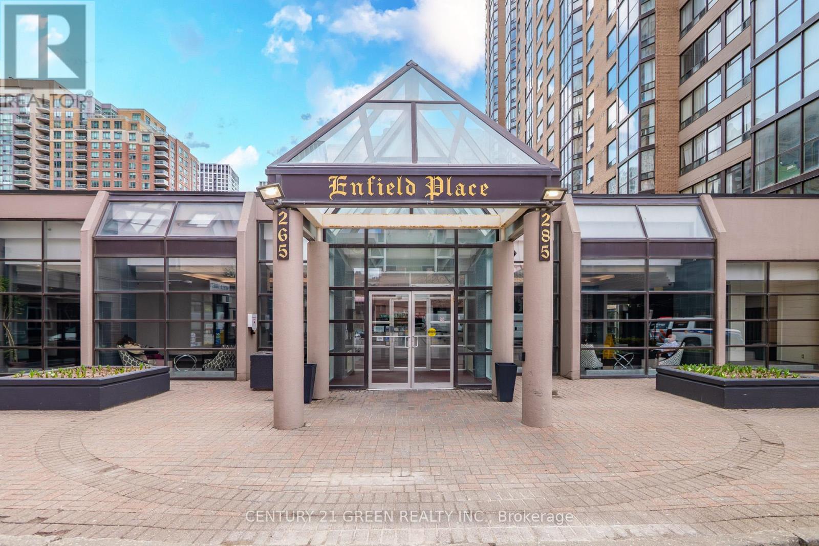 1101 - 265 Enfield Place, Mississauga, Ontario  L5B 3Y7 - Photo 2 - W13030048