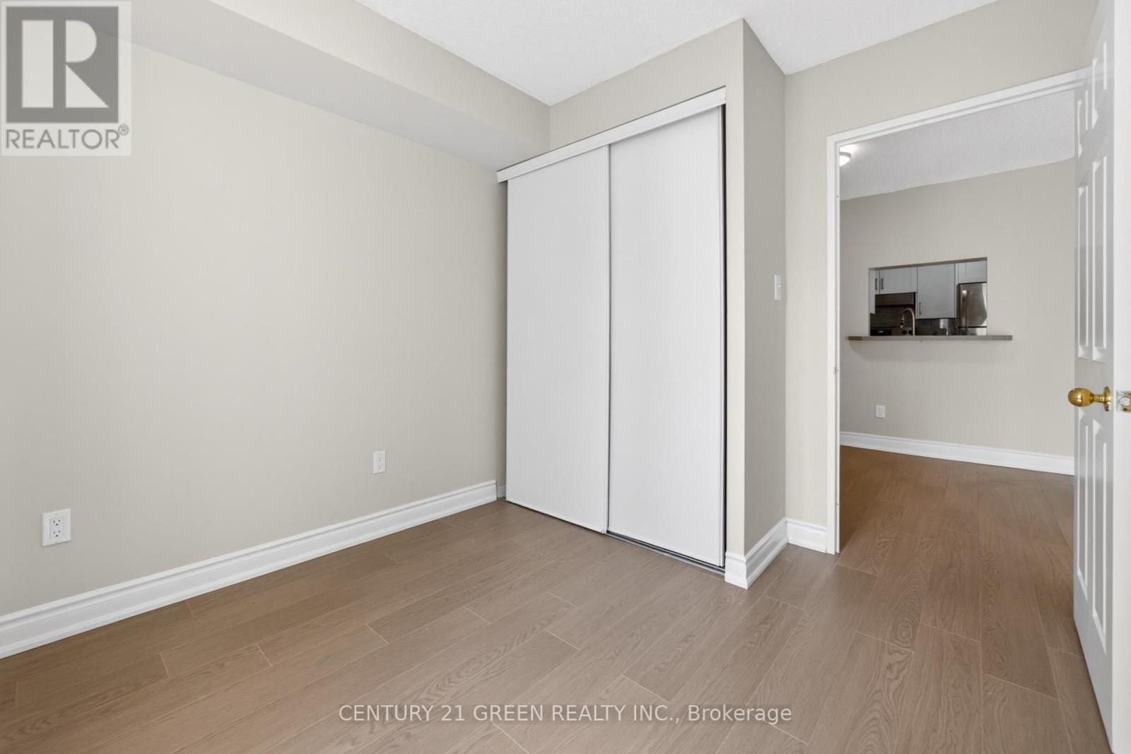 1101 - 265 Enfield Place, Mississauga, Ontario  L5B 3Y7 - Photo 12 - W13030048