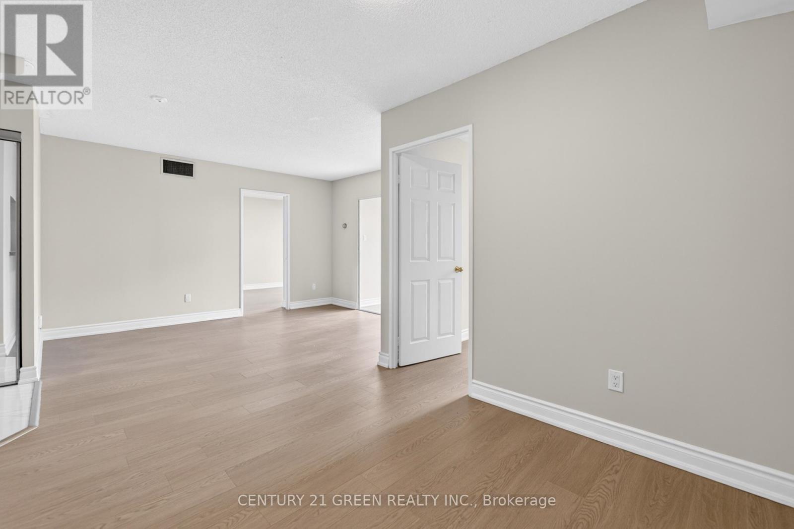 1101 - 265 Enfield Place, Mississauga, Ontario  L5B 3Y7 - Photo 35 - W13030048