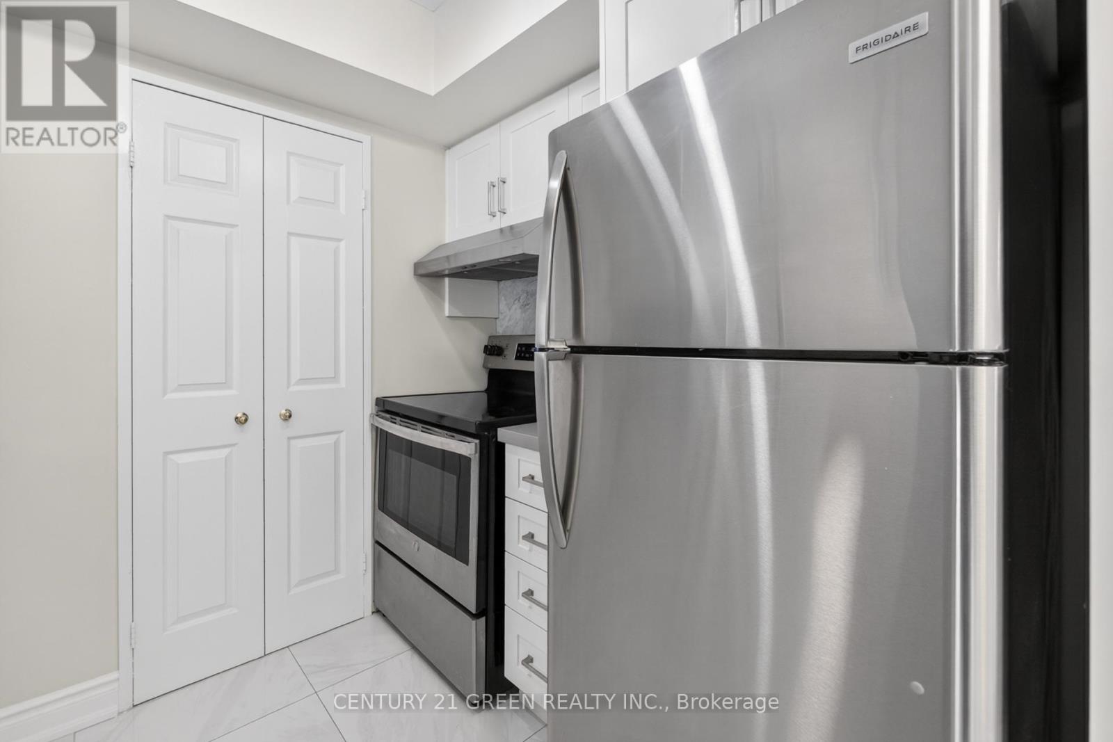 1101 - 265 Enfield Place, Mississauga, Ontario  L5B 3Y7 - Photo 39 - W13030048