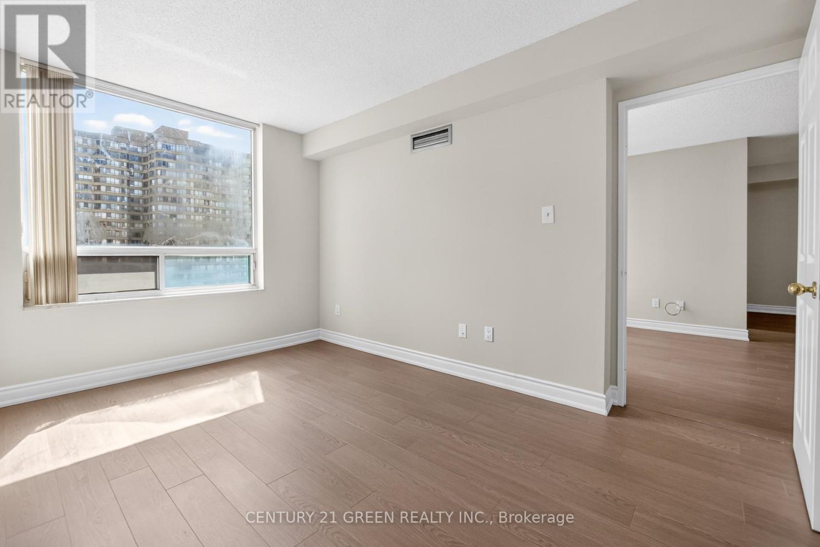 1101 - 265 Enfield Place, Mississauga, Ontario  L5B 3Y7 - Photo 18 - W13030048