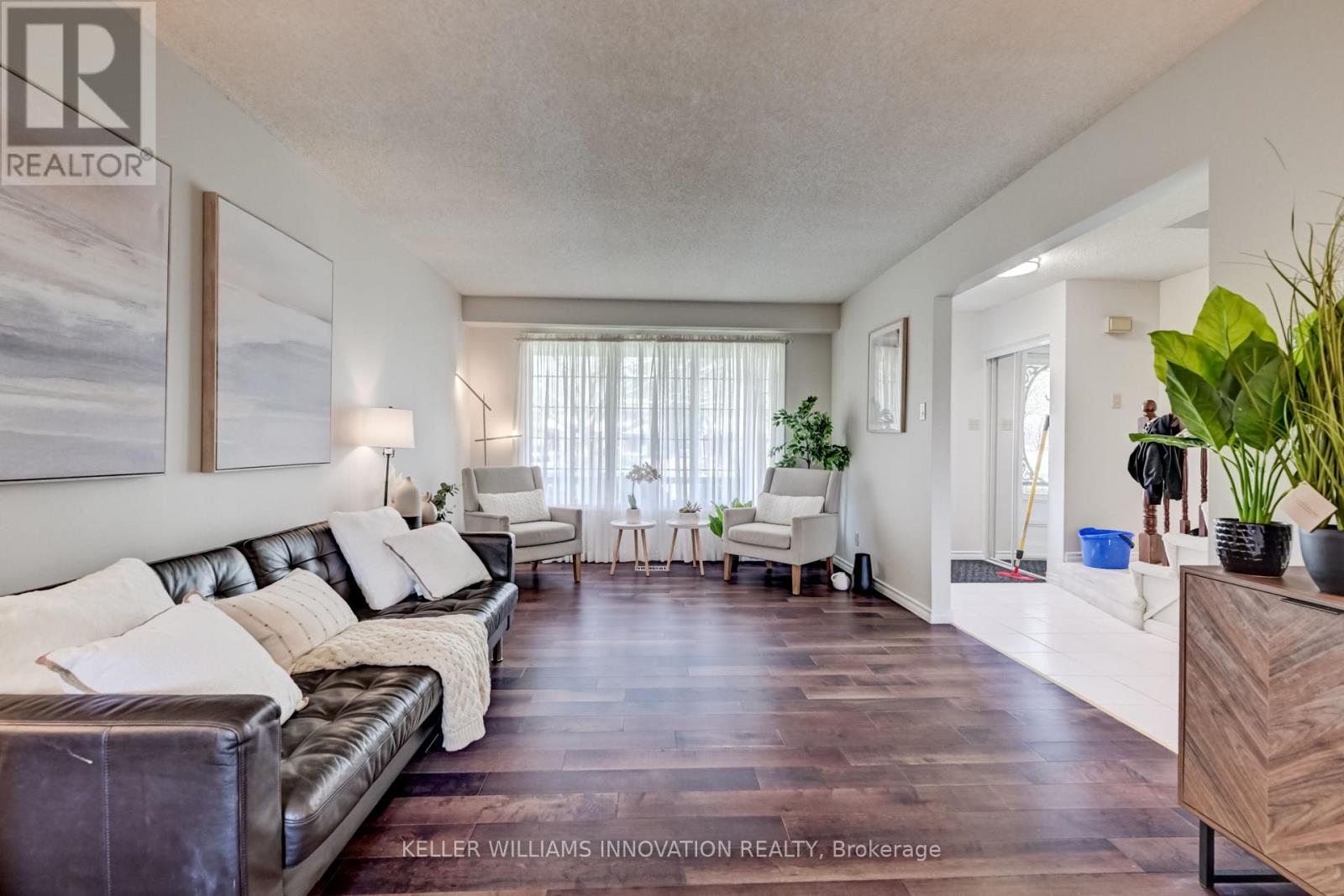 33 Carlyle Place, Kitchener, Ontario  N2P 1R6 - Photo 2 - X13031296