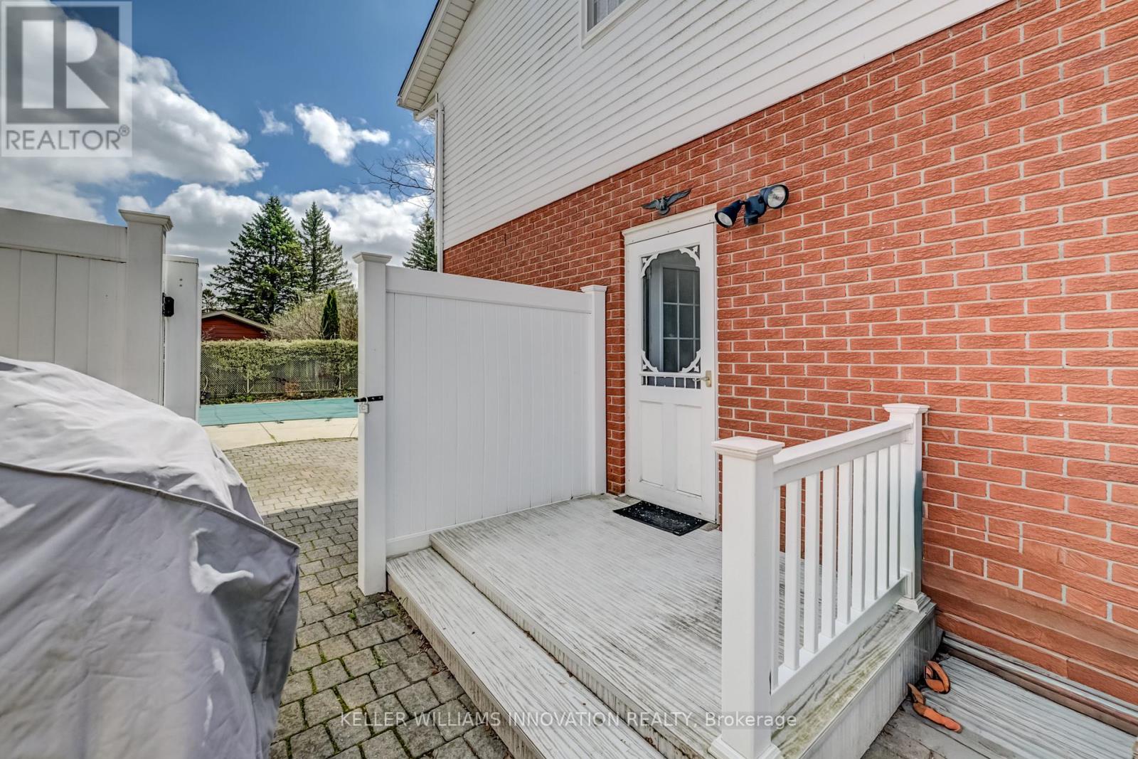 33 Carlyle Place, Kitchener, Ontario  N2P 1R6 - Photo 30 - X13031296