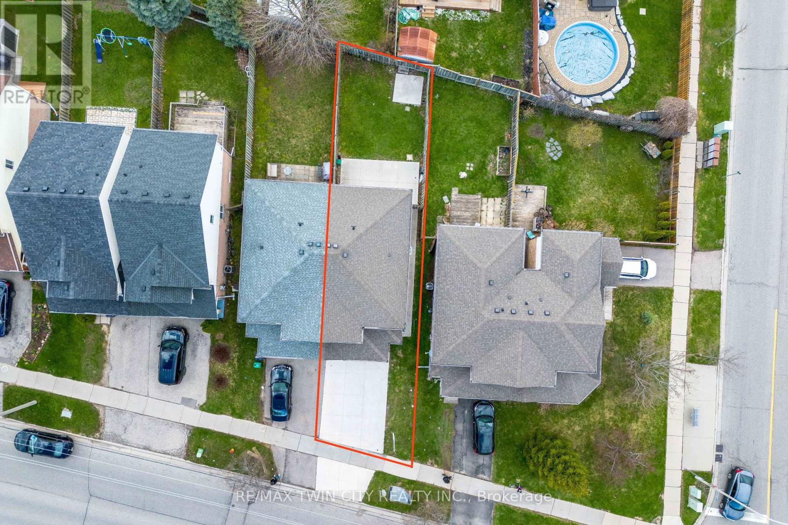 85 Activa Avenue, Kitchener, Ontario  N2E 3R4 - Photo 34 - X13031306