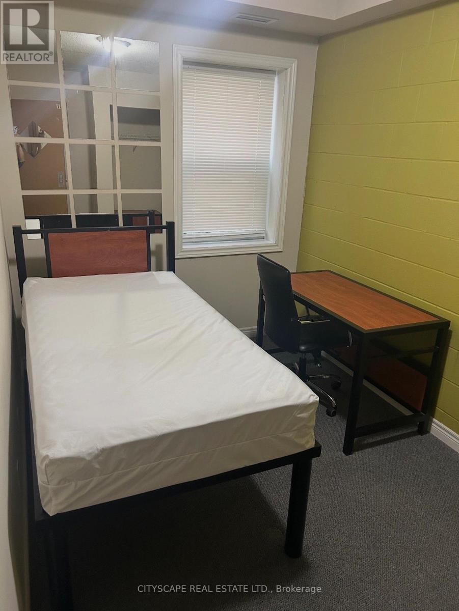 #104 - 253 Lester Street, Waterloo, Ontario  N2L 3W6 - Photo 8 - X13031346