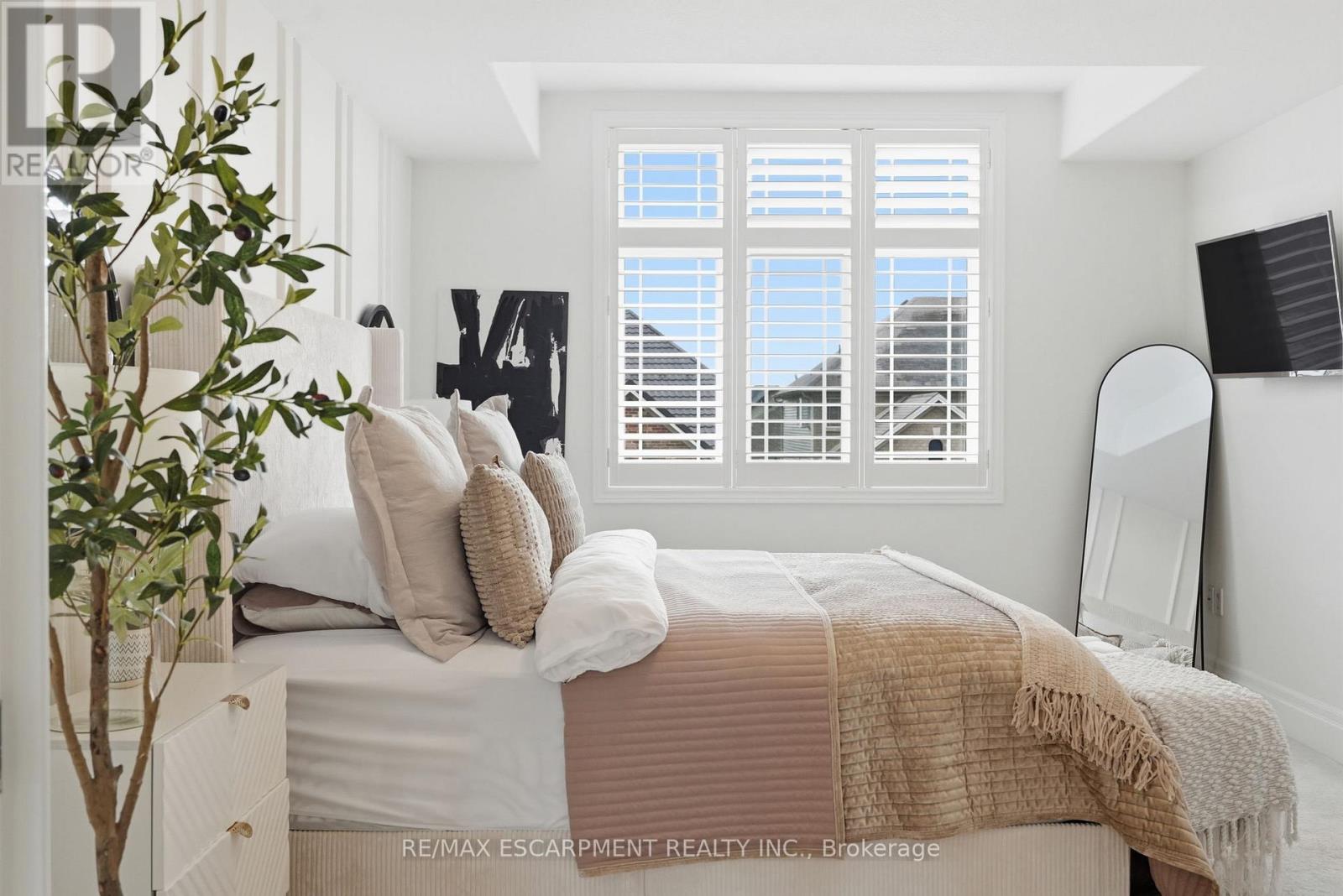 47 Winners Way, Hamilton, Ontario  L0R 1C0 - Photo 25 - X13031348