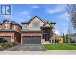 47 WINNERS WAY, Hamilton, Ontario