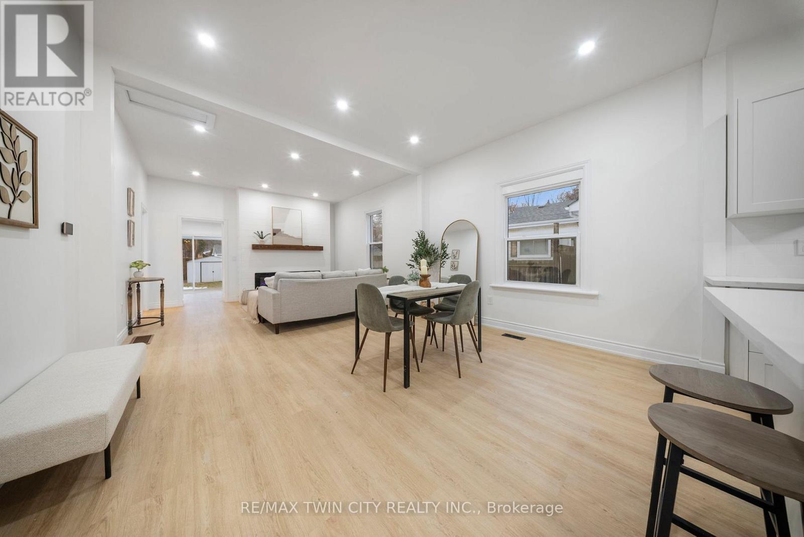 8 Main Street, Brantford, Ontario  N3R 3X2 - Photo 11 - X13031426