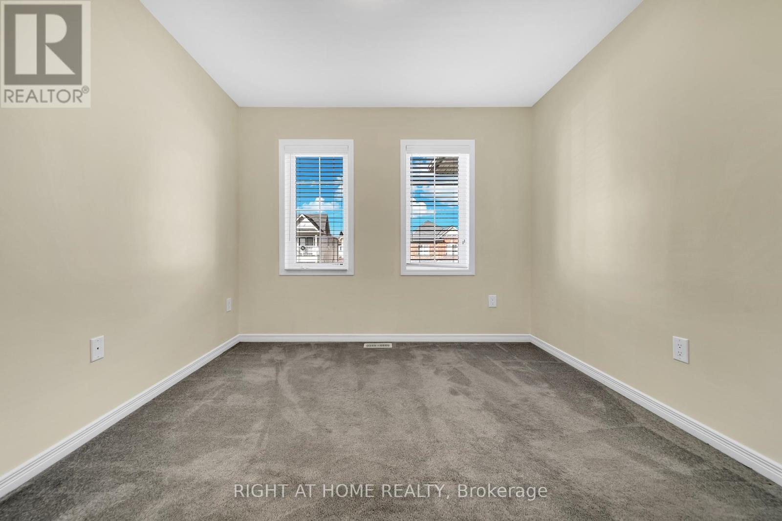 32 Mccargow Drive, Haldimand, Ontario  N3W 0C3 - Photo 26 - X13031512