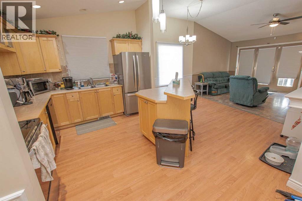 6017 90a Street, Grande Prairie, Alberta  T8W 2N4 - Photo 3 - A2303463