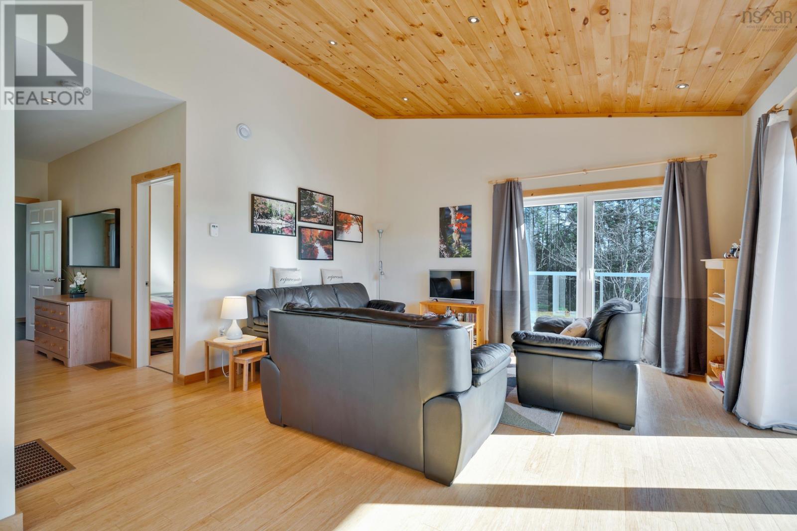 3143 Sonora Drive, Sherbrooke, Nova Scotia  B0J 3C0 - Photo 6 - 202527715