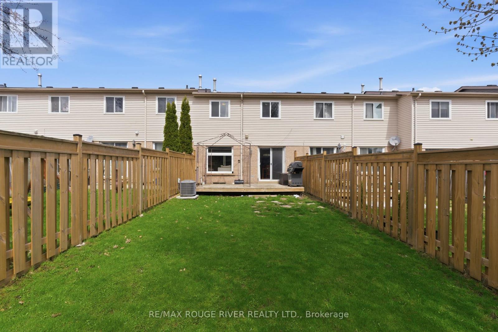 17 Elford Drive, Clarington, Ontario  L1C 4R3 - Photo 13 - E13031636