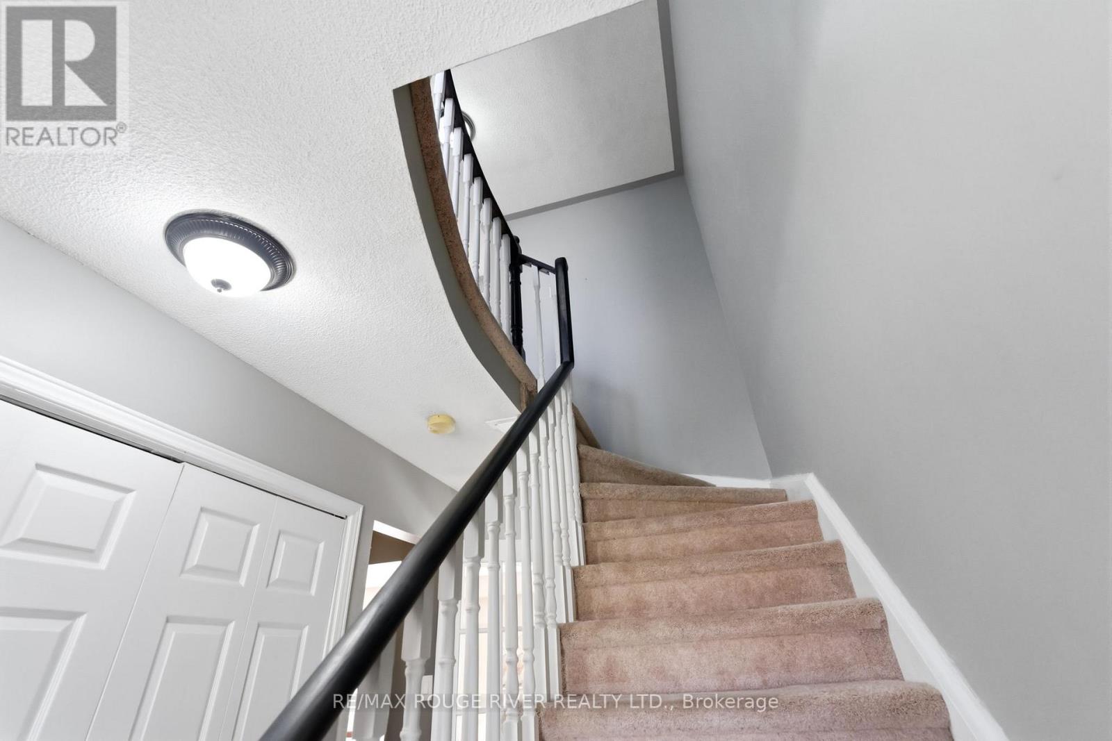 17 Elford Drive, Clarington, Ontario  L1C 4R3 - Photo 16 - E13031636