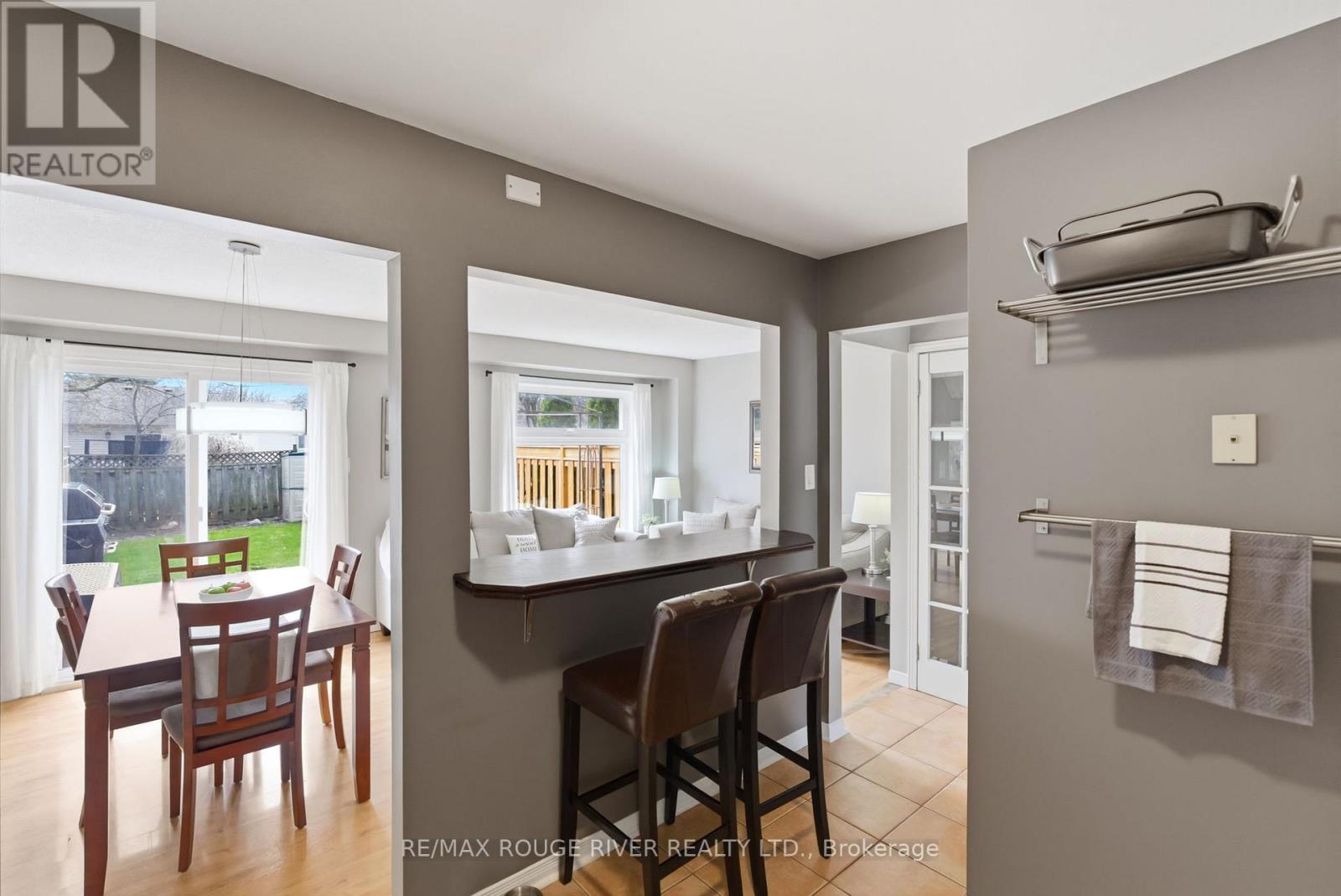 17 Elford Drive, Clarington, Ontario  L1C 4R3 - Photo 7 - E13031636