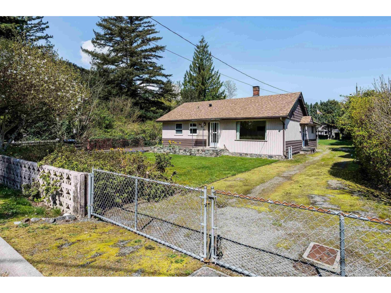 455 Pine Avenue, Harrison Hot Springs, Harrison Hot Springs, British Columbia  V0M 1K0 - Photo 36 - R3114206