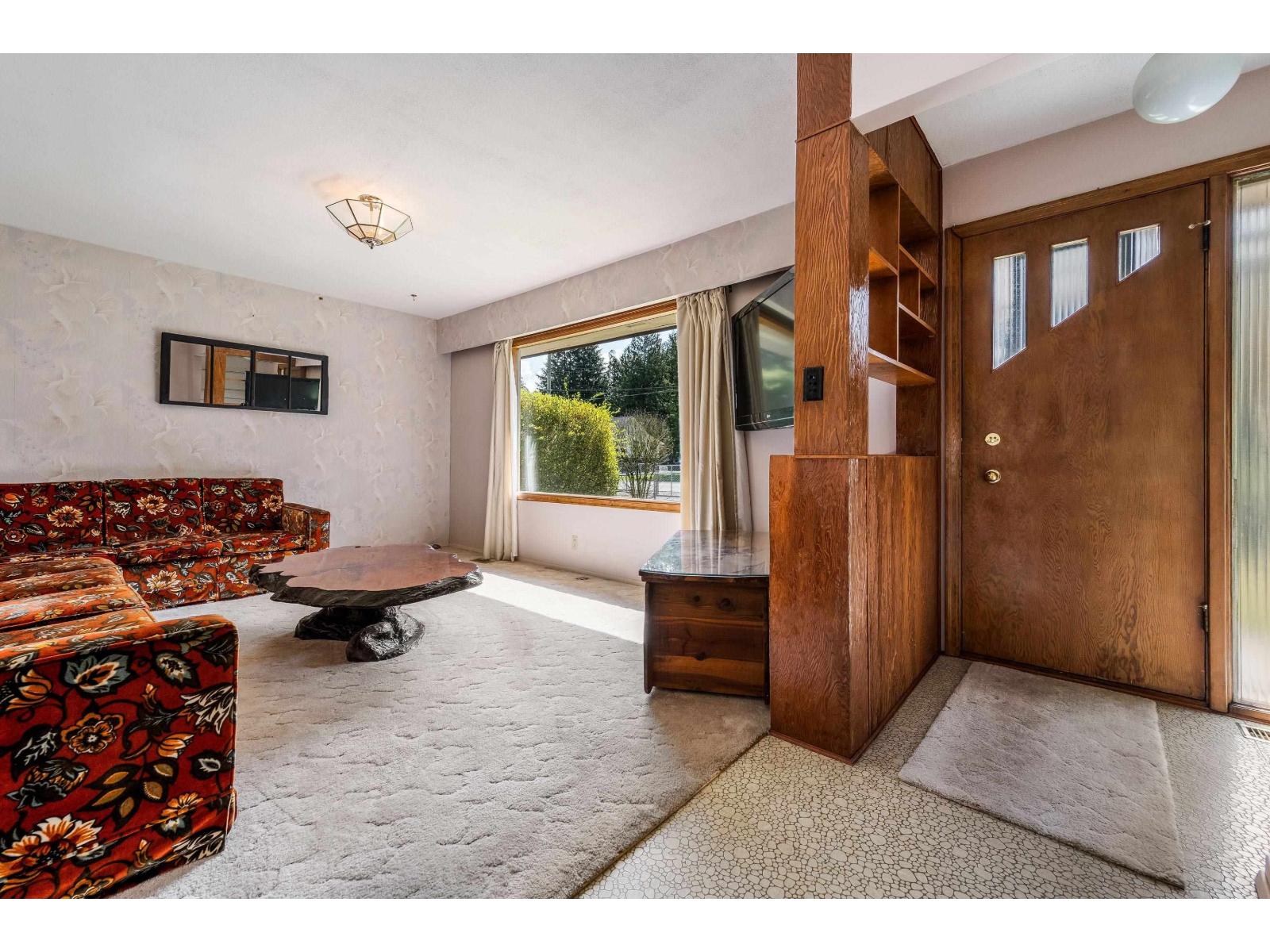 455 Pine Avenue, Harrison Hot Springs, Harrison Hot Springs, British Columbia  V0M 1K0 - Photo 3 - R3114206