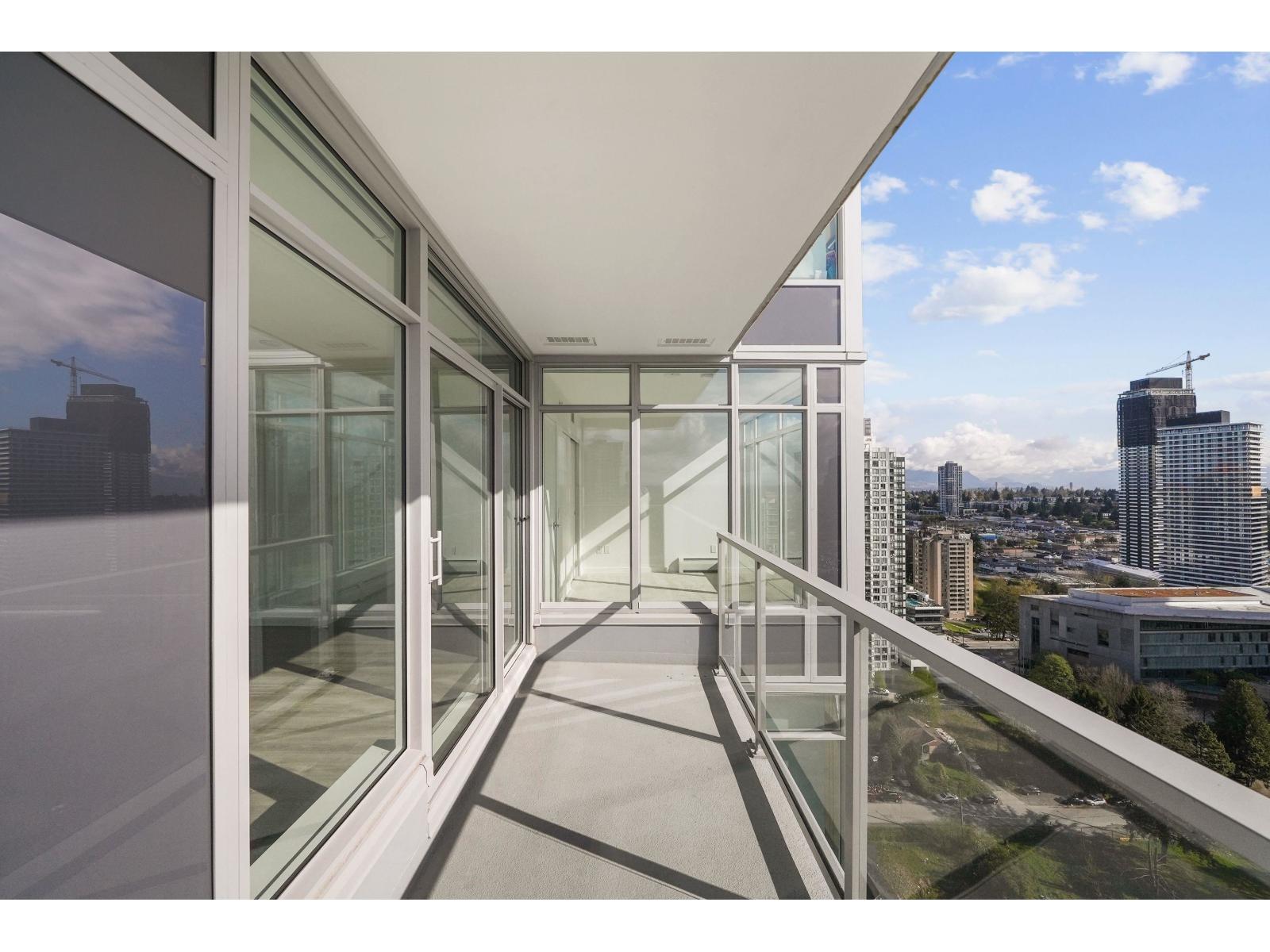 2308 13350 Central, Surrey, British Columbia  V3T 0S1 - Photo 19 - R3113500