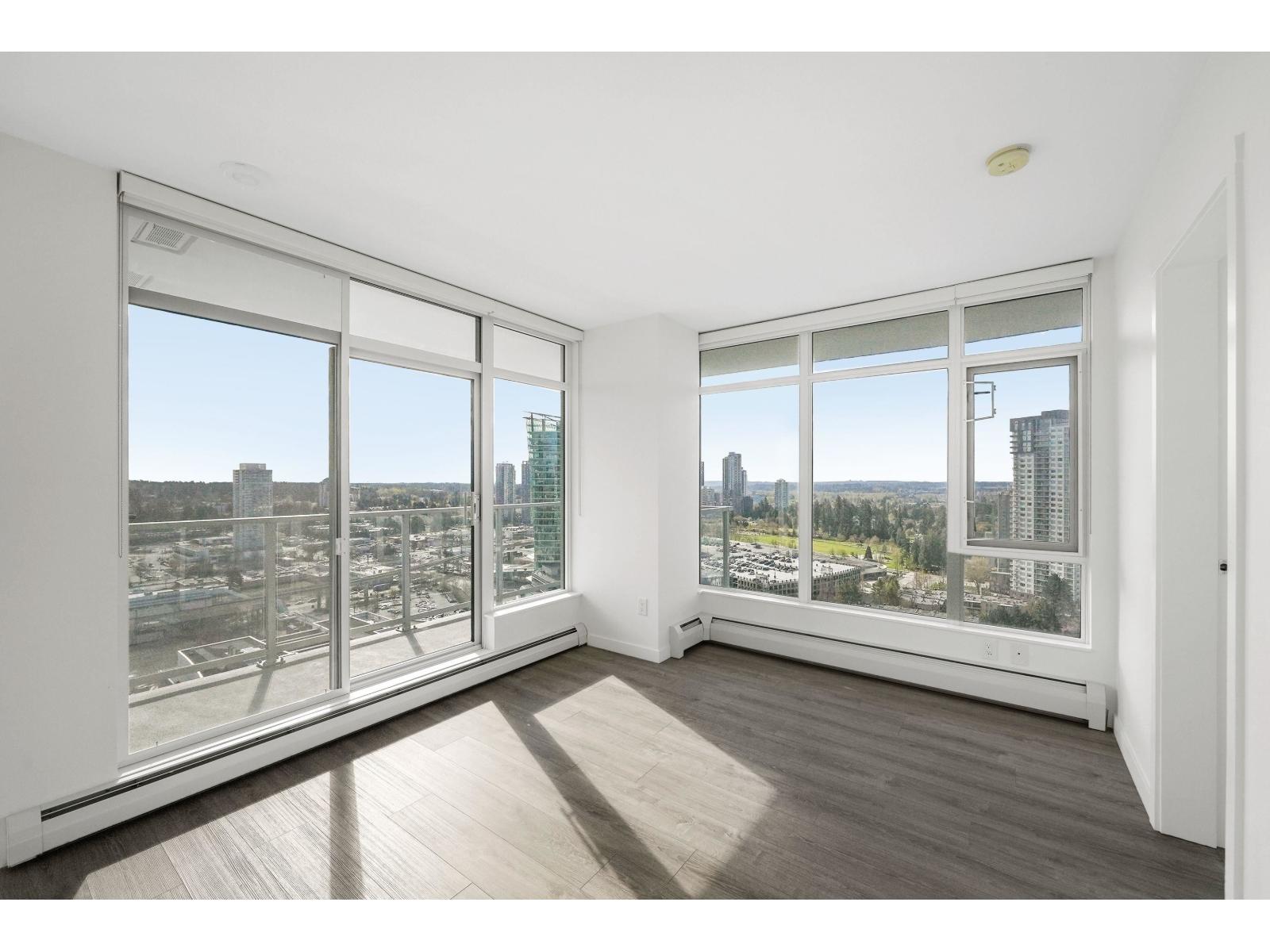 2308 13350 Central, Surrey, British Columbia  V3T 0S1 - Photo 11 - R3113500