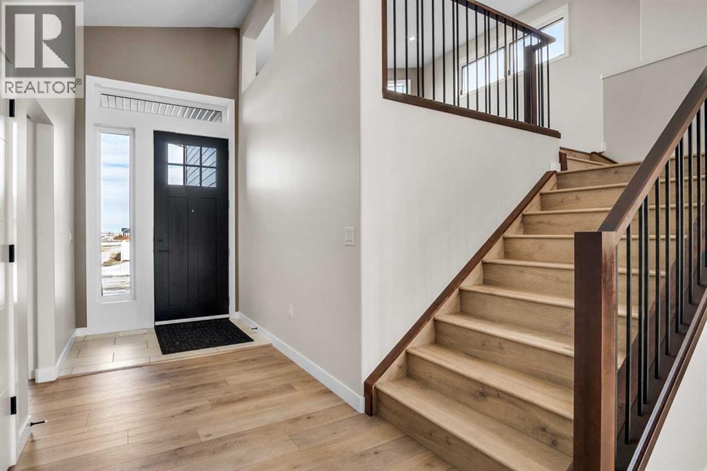 43 Viceroy Crescent, Olds, Alberta  T4H 0G2 - Photo 3 - A2293729